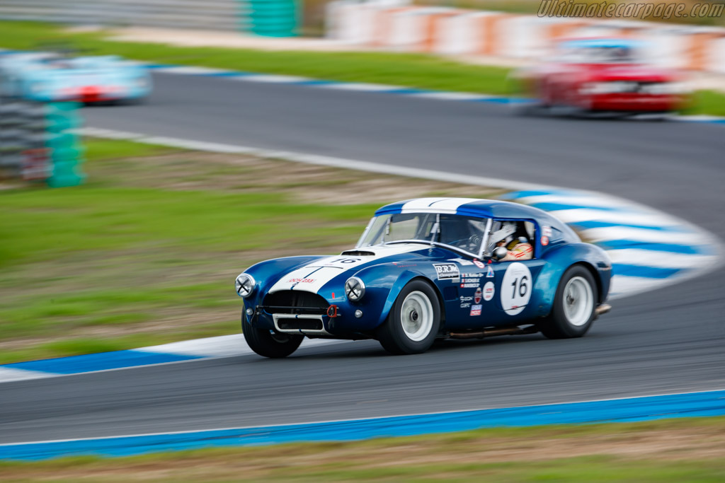 AC Shelby Cobra 289  - Driver: Damien KohlerMaverick - 2024 Estoril Classics