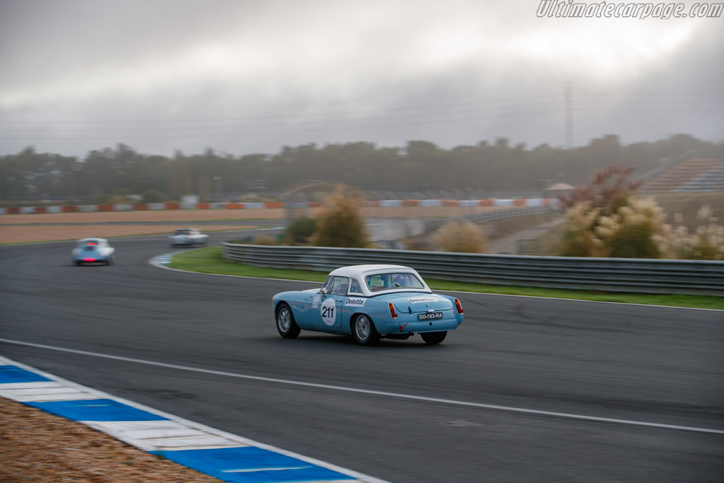 MG B  - Driver: Stéphane Collas / Jules Collas - 2024 Estoril Classics