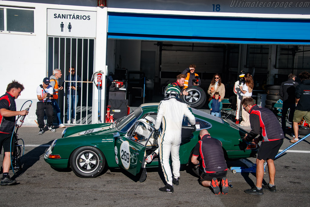 Porsche 911 - Chassis: 301096 - Driver: Vincent Kolb / Max Moritz - 2025 Estoril Classics