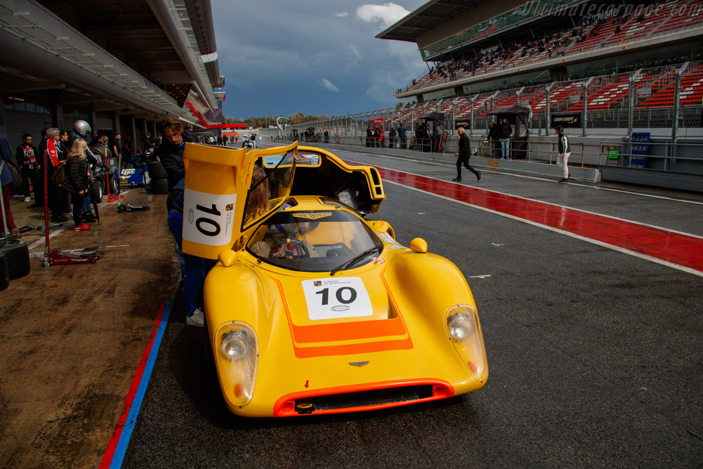 Chevron B16 - Chassis: CH-DBE-35 - Driver: Franco Meiners - 2025 Espiritu de Montjuic