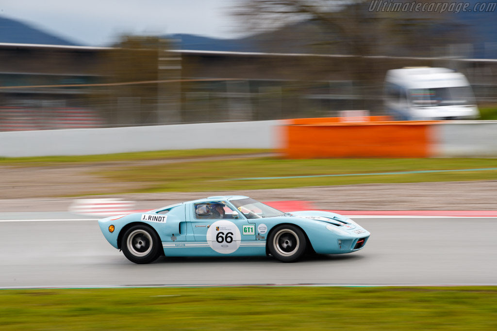 Ford GT40 - Chassis: GT40P/1017 - Driver: Jean-François Decaux - 2025 Espiritu de Montjuic