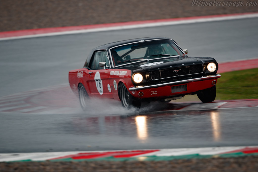 Ford Mustang 289  - Driver: Abraham Bontrup - 2025 Espiritu de Montjuic
