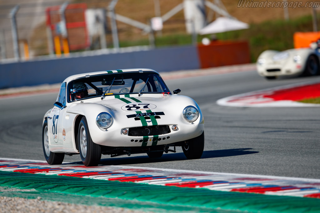 TVR Grantura Mk III - Chassis: 9-688 - Driver: Mark Ashworth - 2026 Espiritu de Montjuic