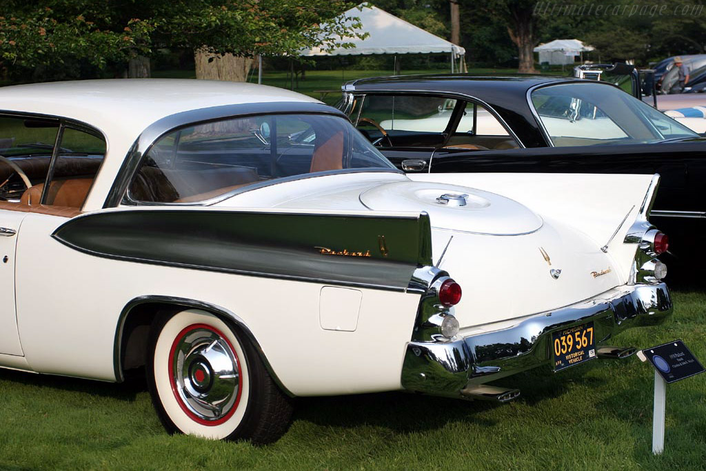 Fins Gone Wild: Packard Hawk   - 2007 EyesOn Design
