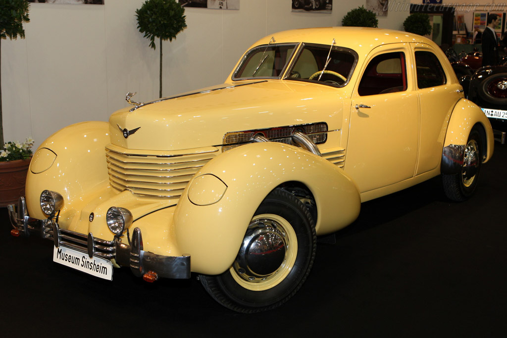 Cord 812   - 2008 Essen Motor Show