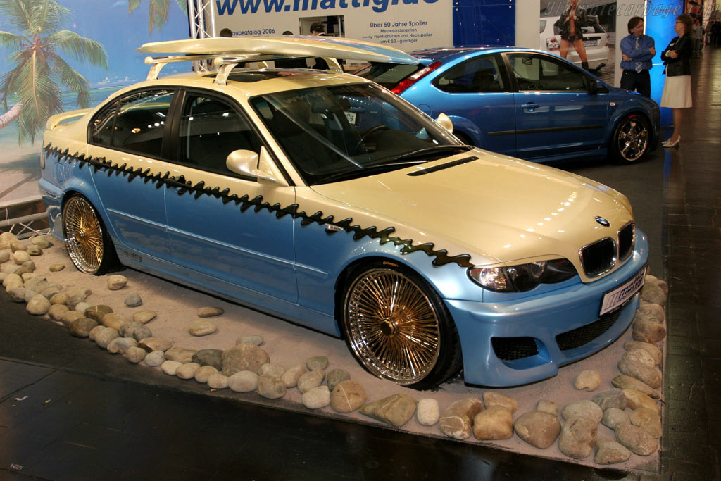 Beach Boys Bimmer   - 2005 Essen Motor Show