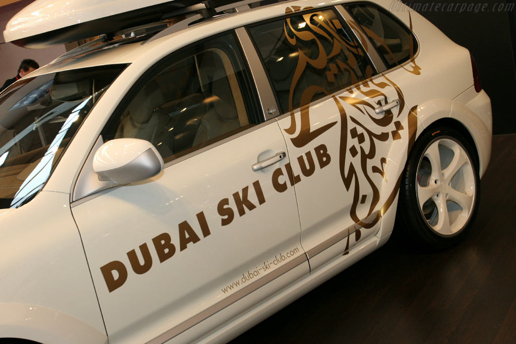 Dune Skiing ?   - 2005 Essen Motor Show