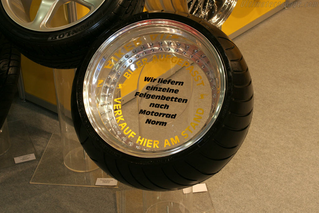 Motorcycle madness   - 2005 Essen Motor Show