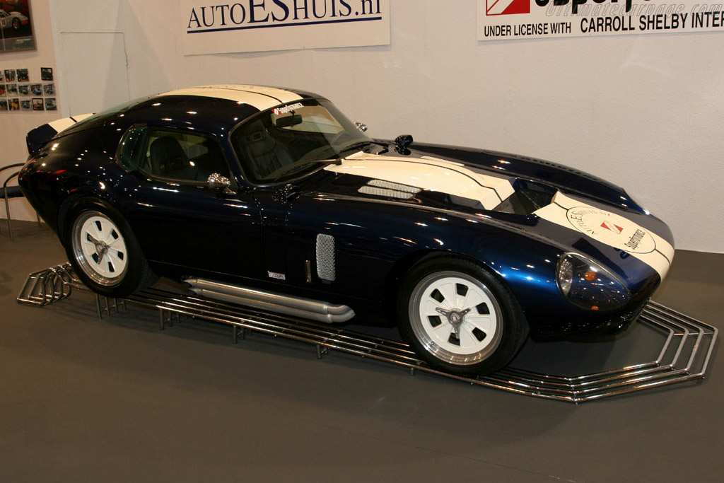 Superformance Coupe   - 2005 Essen Motor Show