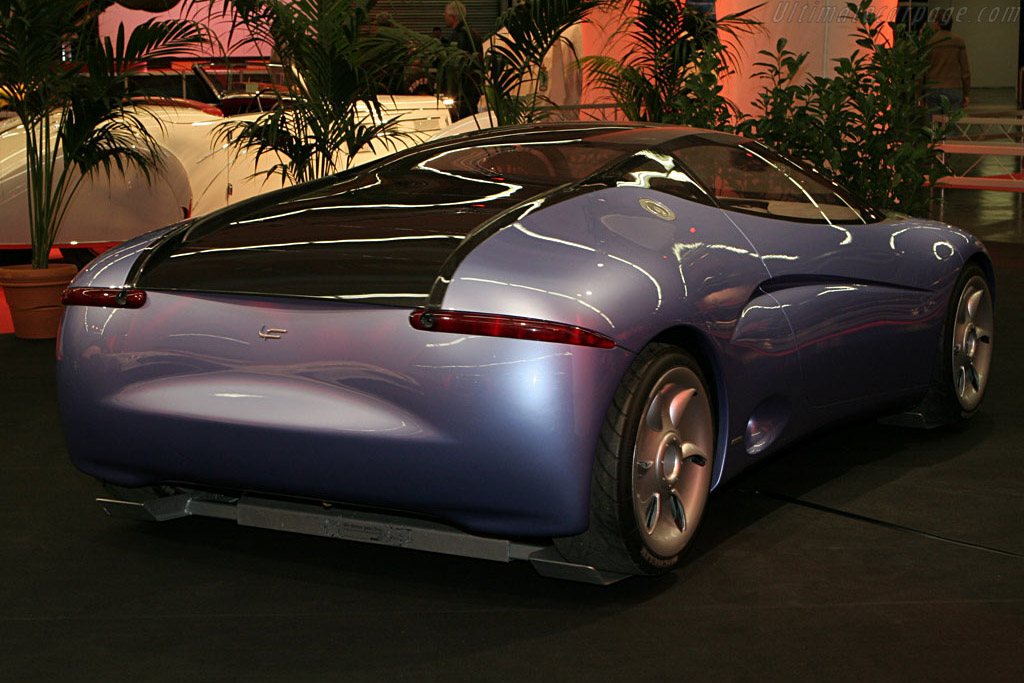 Fioravanti Sensiva Concept   - 2006 Essen Motor Show