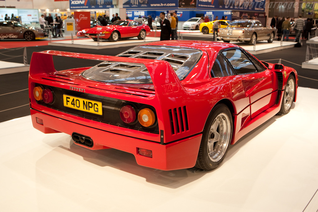 Ferrari F40   - 2009 Essen Motor Show