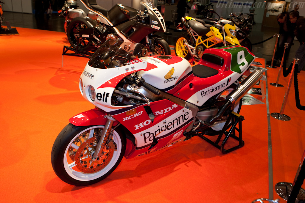 Honda   - 2009 Essen Motor Show