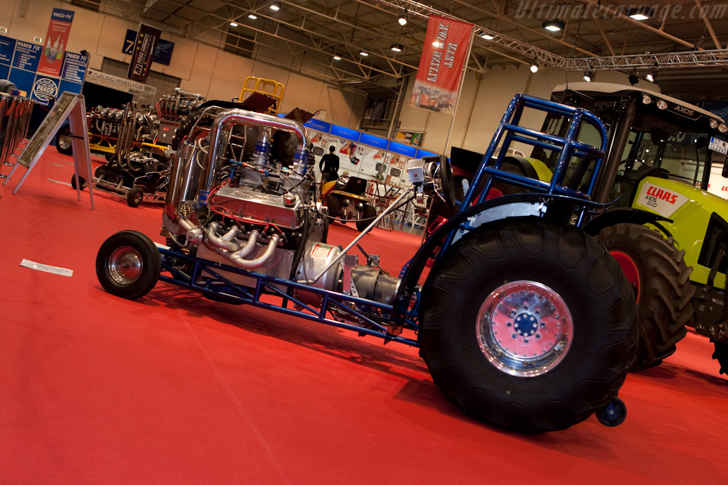 Tractor Pulling   - 2009 Essen Motor Show