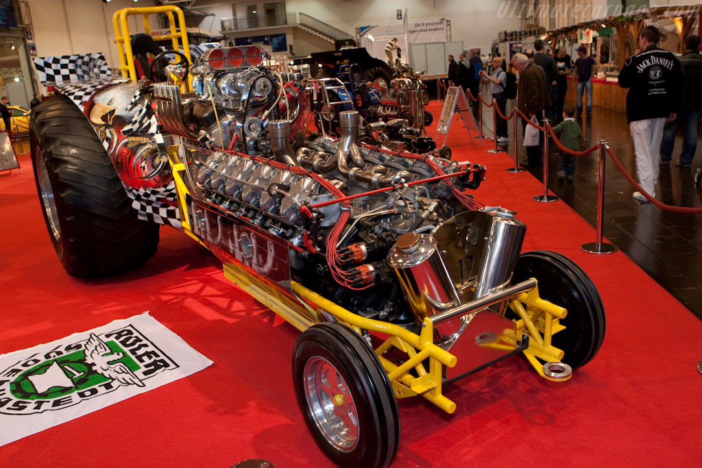 Tractor Pulling   - 2009 Essen Motor Show