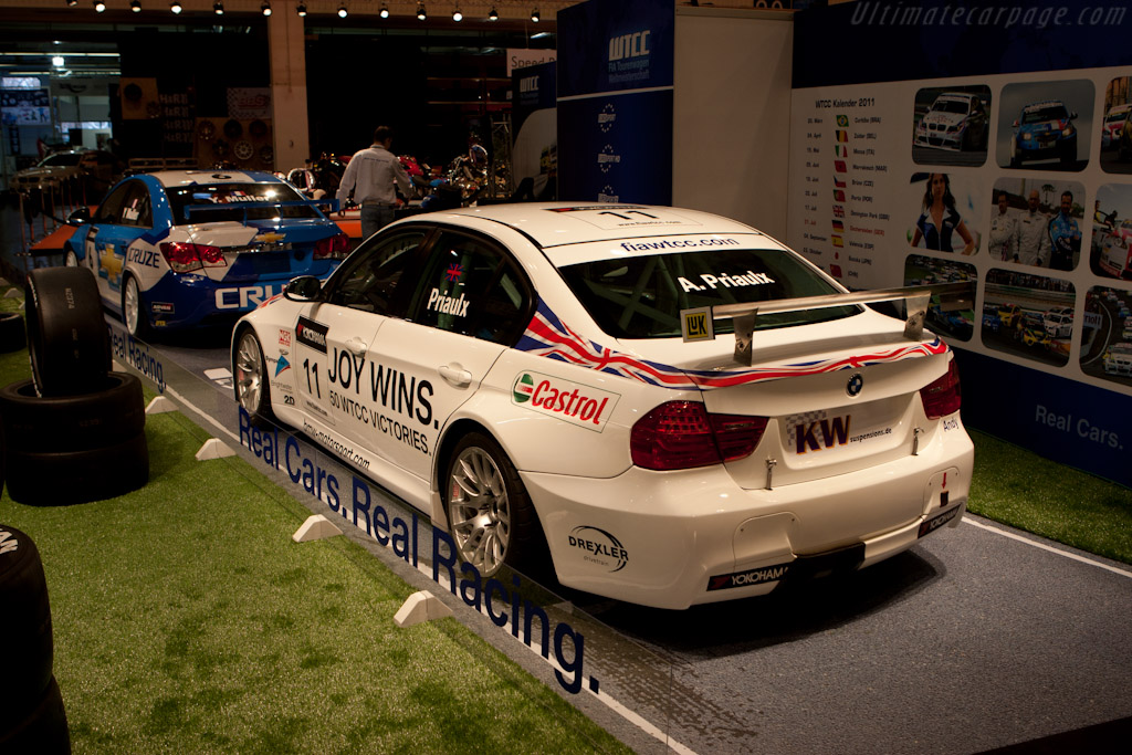 BMW 320si WTCC   - 2010 Essen Motor Show