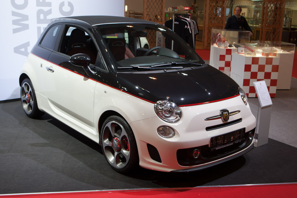Fiat-Abarth 500C   - 2011 Essen Motor Show