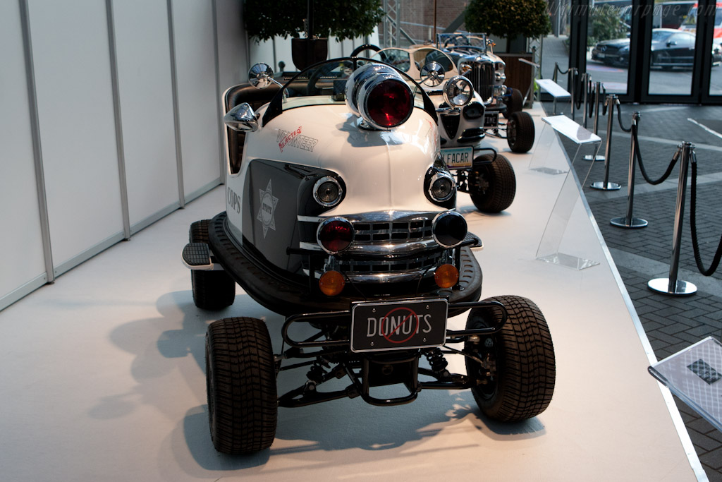 Welcome to the Essen Motor Show   - 2011 Essen Motor Show