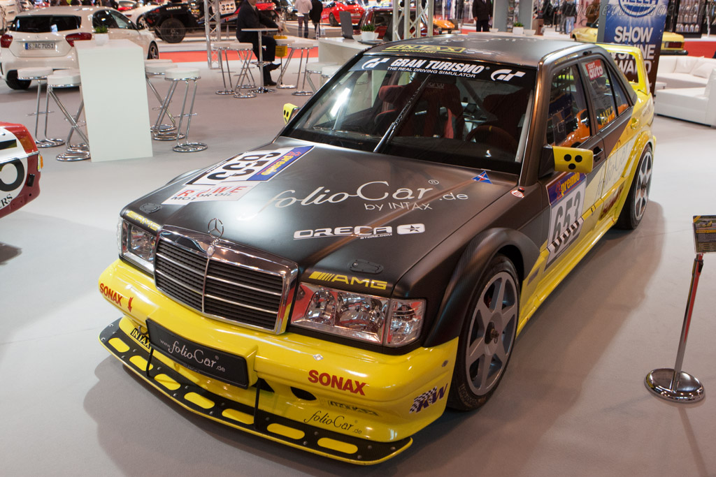 Mercedes-Benz 190E   - 2012 Essen Motor Show