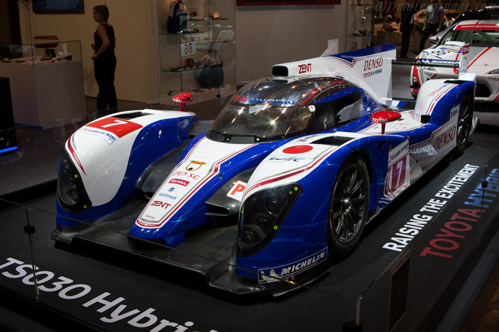 Toyota ts030 hybrid