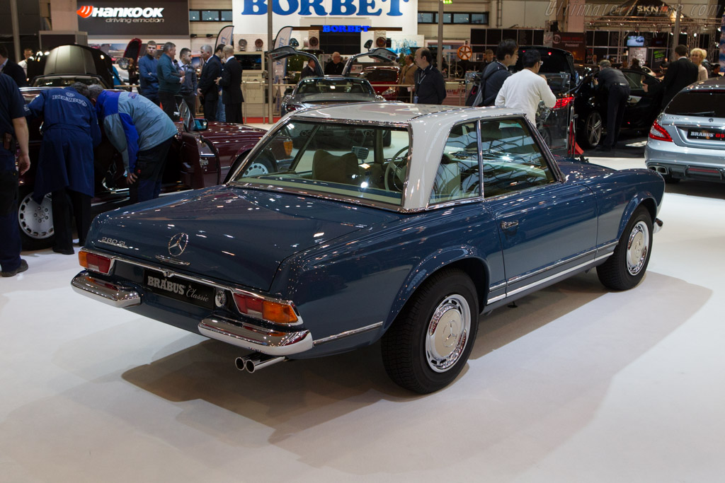 Mercedes-Benz 280 SL   - 2013 Essen Motor Show