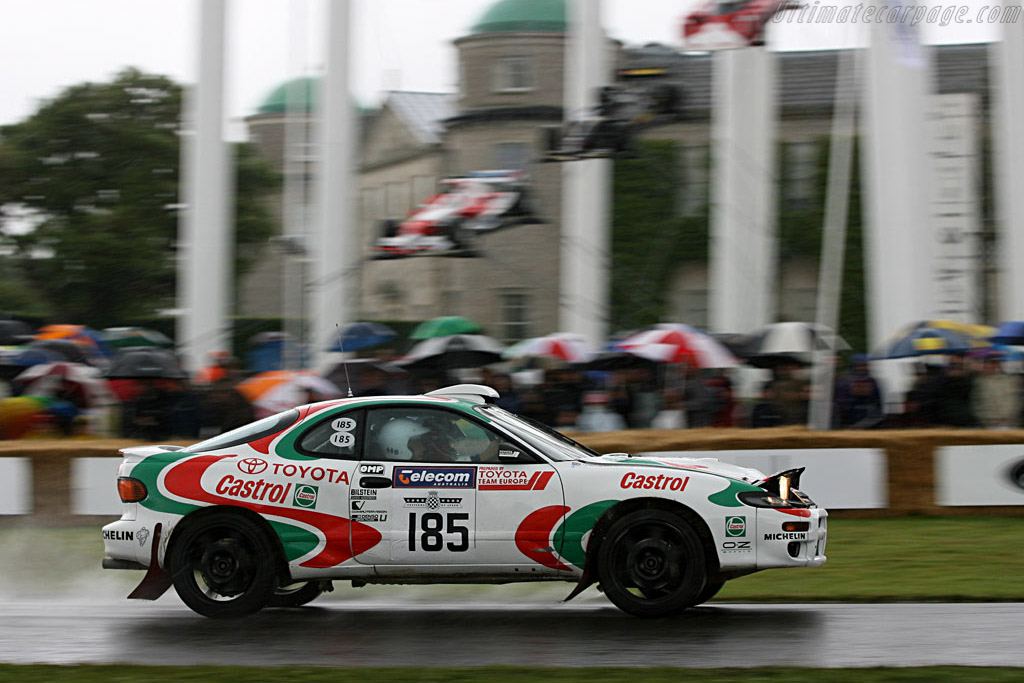 Lord March opening the Sunday action   - 2007 Goodwood Festival of Speed