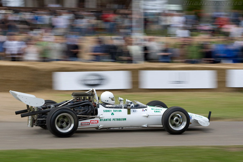 McLaren M10B Chevrolet - Chassis: 400-06  - 2008 Goodwood Festival of Speed