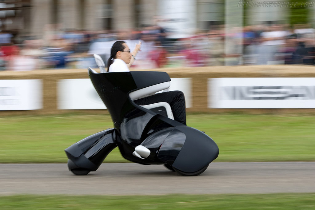 Toyota i-REAL   - 2008 Goodwood Festival of Speed