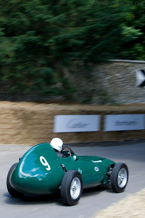 Vanwall GP - Chassis: VW11 - Driver: Rob Hall - 2008 Goodwood Festival of Speed