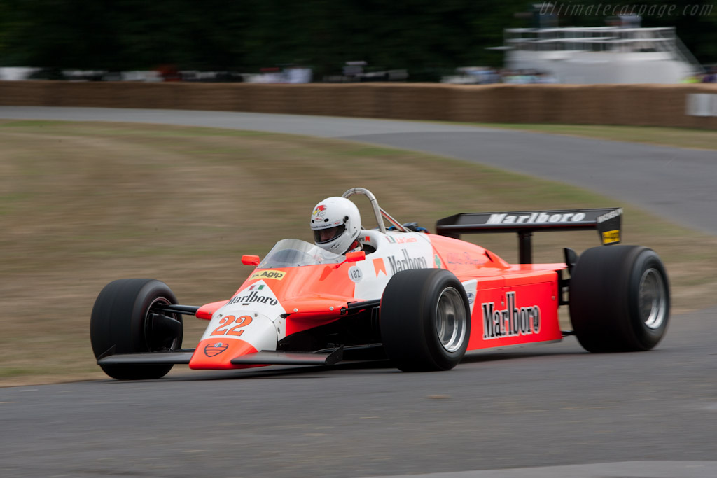 Alfa Romeo 182 F1 - Chassis: 182/06  - 2010 Goodwood Festival of Speed