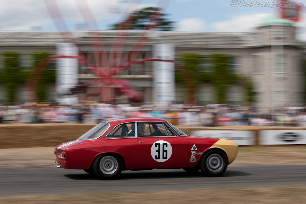 Alfa Romeo Giulia GTA - Chassis: AR613011  - 2010 Goodwood Festival of Speed