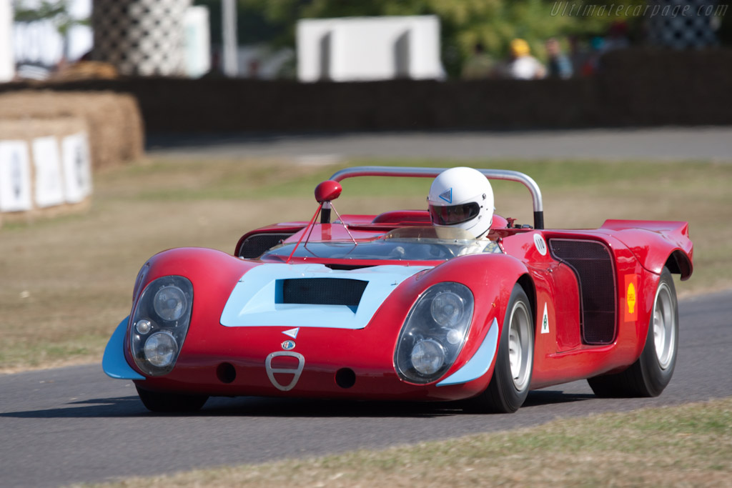 Alfa Romeo Tipo 33/2 Spider - Chassis: 75033.014  - 2010 Goodwood Festival of Speed