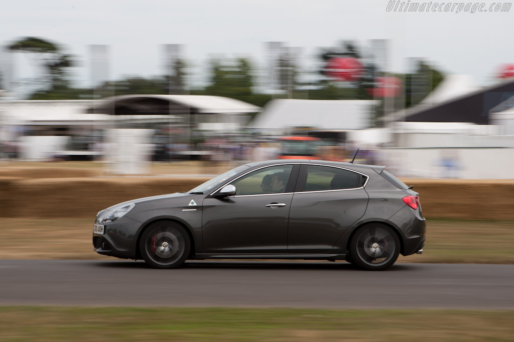 Moving Motorshow   - 2010 Goodwood Festival of Speed