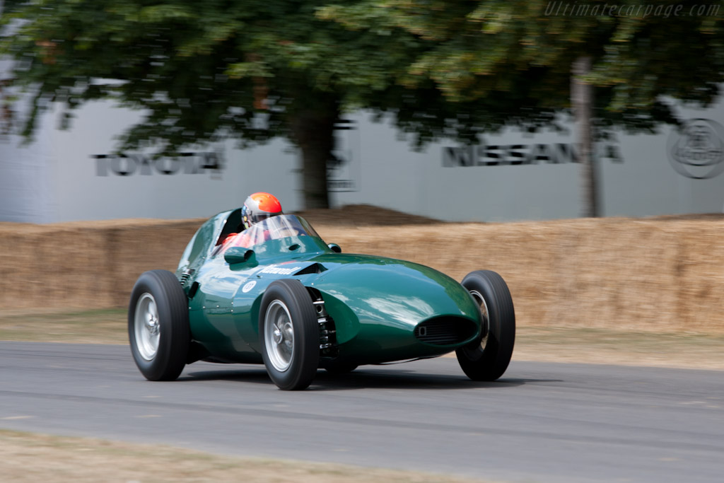 Vanwall GP - Chassis: VW9 - Entrant: The Donnington Collection - Driver: Rick Hall - 2010 Goodwood Festival of Speed