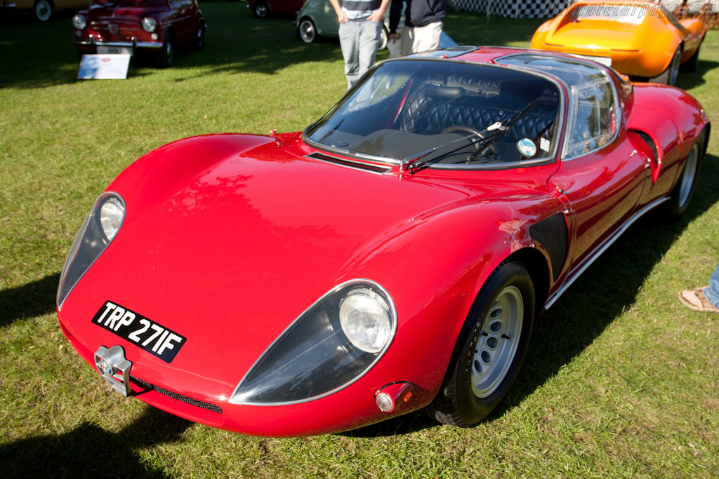 Alfa Romeo Tipo 33 Stradale - Chassis: 75033.104  - 2011 Goodwood Festival of Speed