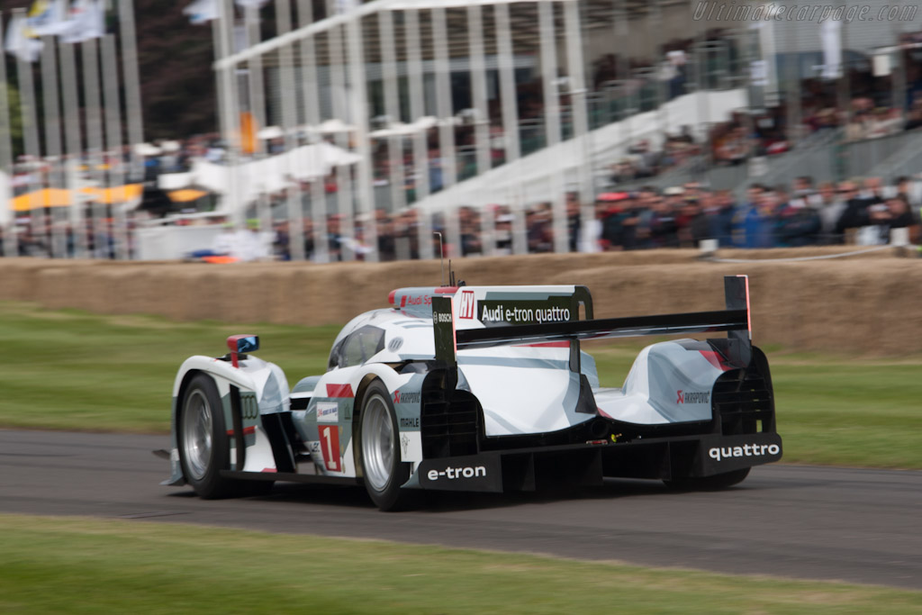 Audi R18 e-tron quattro - Chassis: 202  - 2012 Goodwood Festival of Speed