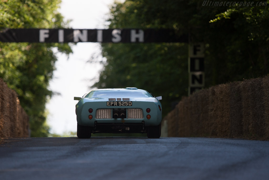 Ford GT40 - Chassis: GT40P/1017  - 2012 Goodwood Festival of Speed