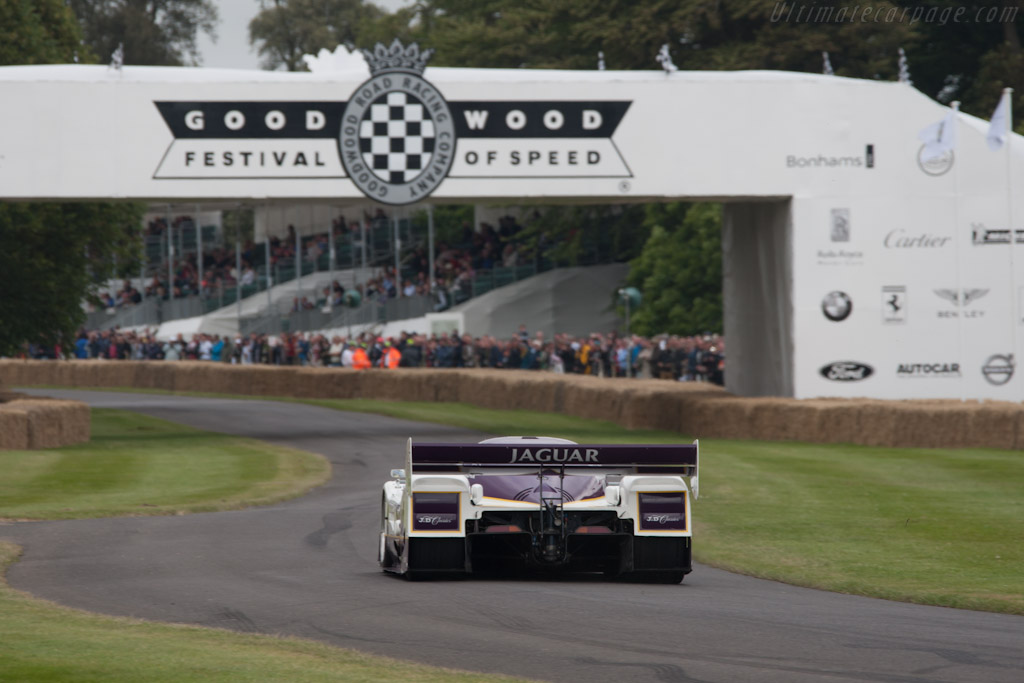 Jaguar XJR-11 - Chassis: 590  - 2012 Goodwood Festival of Speed