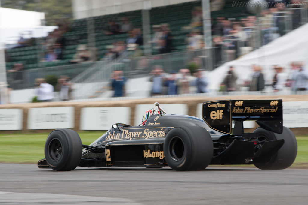 Lotus 98T Renault - Chassis: 98T - 3 - Driver: Tom Kristensen - 2012 Goodwood Festival of Speed