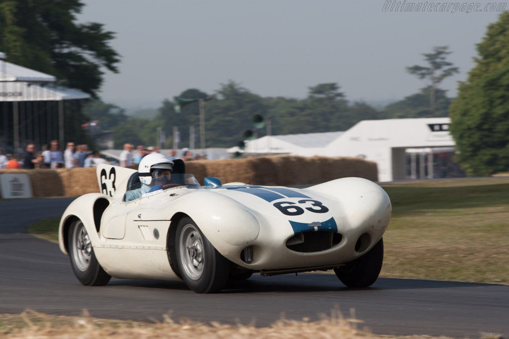 Cunningham C6-R - Chassis: 5422R - Entrant: Collier Automotive Museum - Driver: Scott George - 2013 Goodwood Festival of Speed