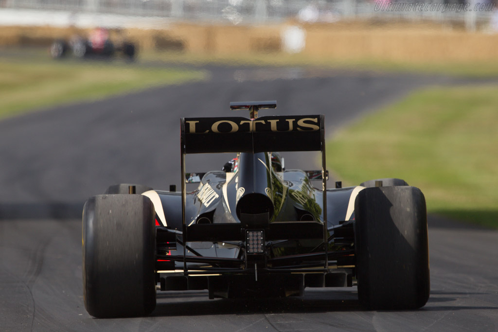 Lotus R30 Renault  - Driver: Romain Grosjean - 2013 Goodwood Festival of Speed