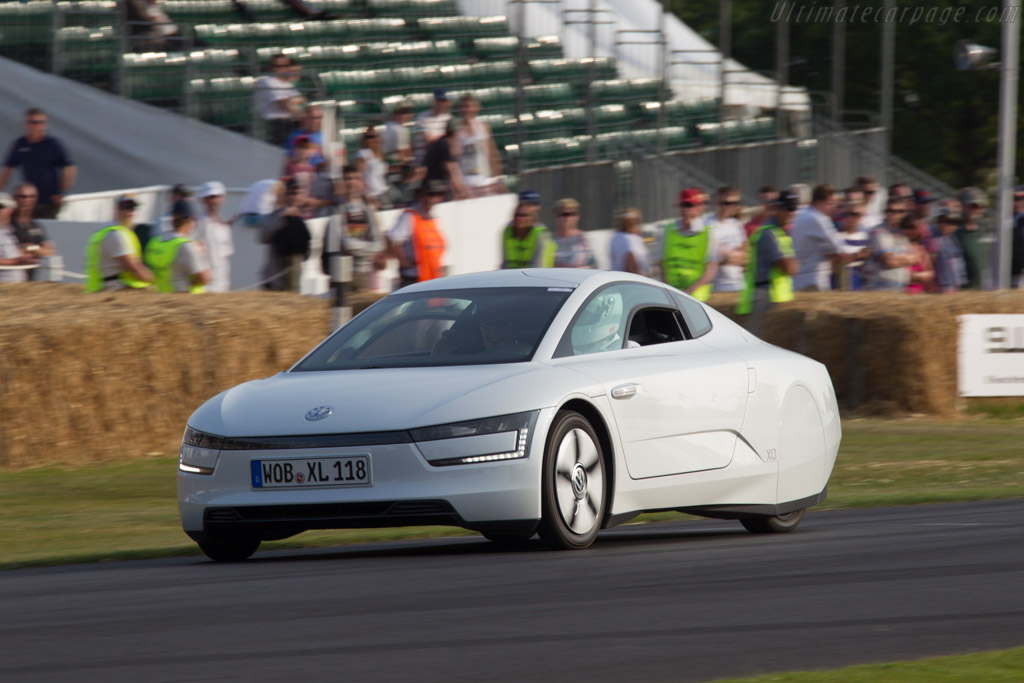 Volkswagen XL1   - 2013 Goodwood Festival of Speed