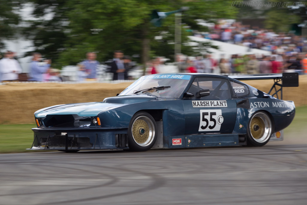 Aston Martin V8 Vantage Evo 4 - Chassis: 10330 - Entrant: Geoffrey Marsh - Driver: Anthony Reid - 2014 Goodwood Festival of Speed