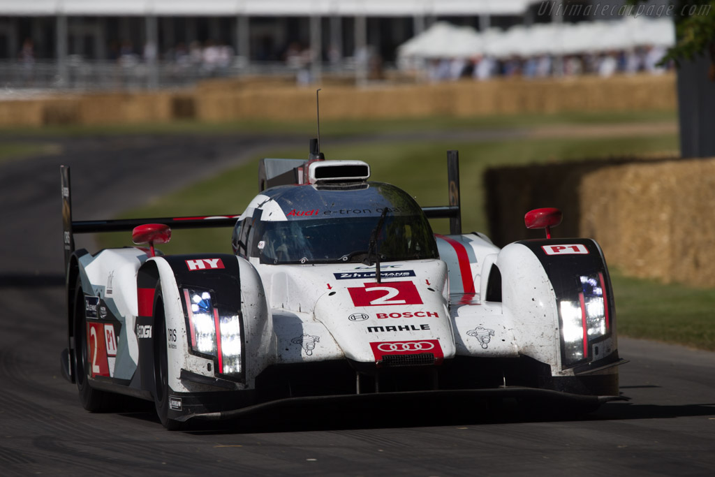 Audi R18 e-tron quattro - Chassis: 415 - Entrant: Audi Tradition - Driver: Andre Lotterer - 2014 Goodwood Festival of Speed