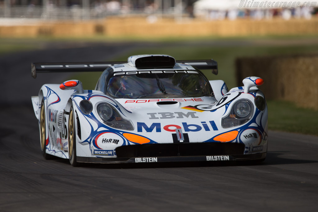 Porsche 911 GT1 '98 - Chassis: GT1/98-003 - Entrant: Porsche Museum GOH - Driver: Mark Webber - 2014 Goodwood Festival of Speed