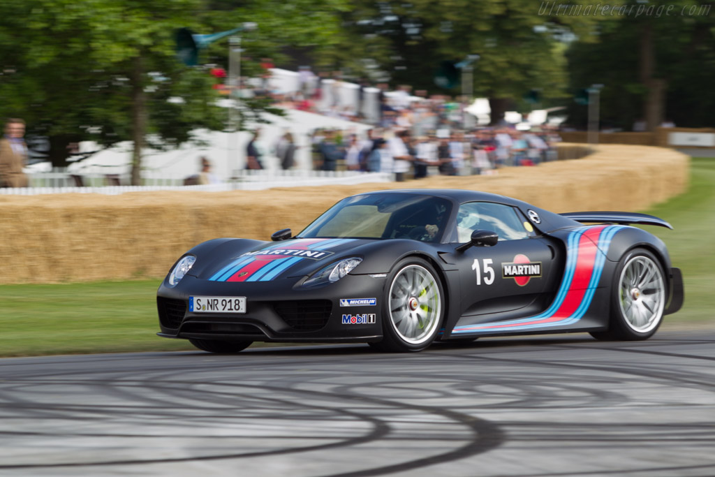 Porsche 918 Spyder - Chassis: WP0ZZZ91ZES800951  - 2014 Goodwood Festival of Speed