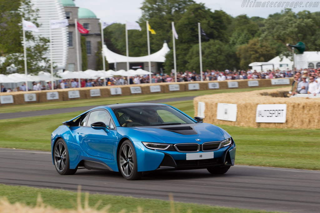 BMW i8   - 2015 Goodwood Festival of Speed