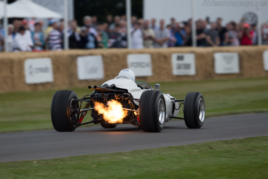 Honda RA272 - Chassis: RA272F-103 - Entrant: Honda Motor Company - Driver: Stuart Graham - 2015 Goodwood Festival of Speed