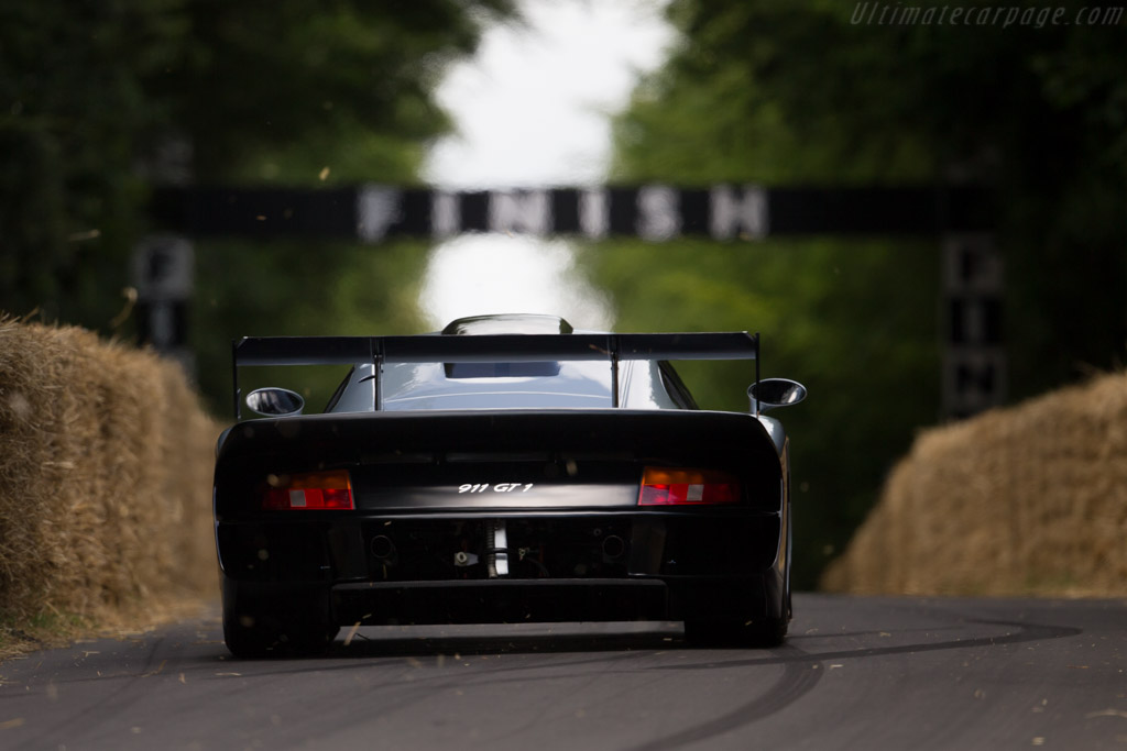 Porsche 911 GT1 Evo - Chassis: 993-GT1-117 - Driver: Christopher Wilson - 2015 Goodwood Festival of Speed
