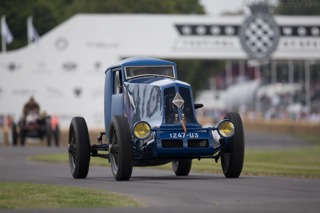 Renault 40cv Montlhery Coupe  - Entrant: Collection Renault - Driver: Jean-Louis Le-Tohic - 2015 Goodwood Festival of Speed