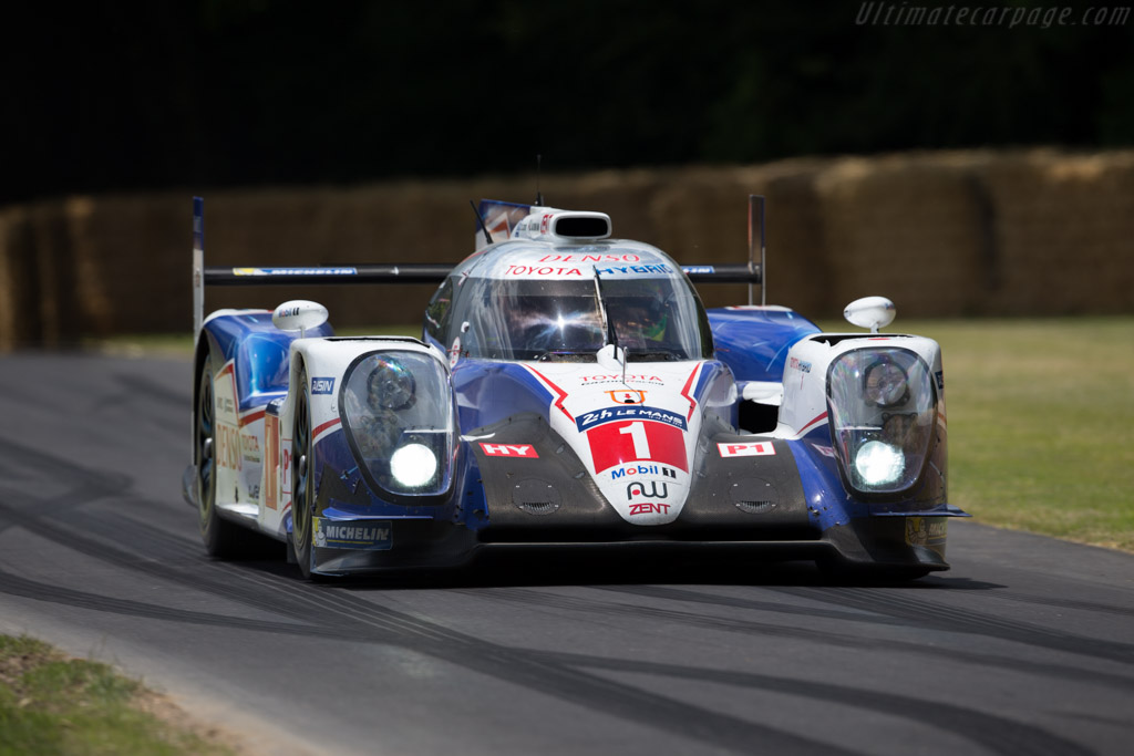 Toyota TS040 Hybrid - Chassis: 15-07 - Entrant: Toyota Motorsport GmbH - Driver: Stephen Conway - 2015 Goodwood Festival of Speed